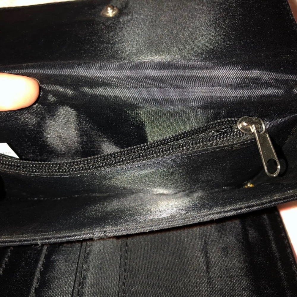 Wallet - Picture 2 of 3